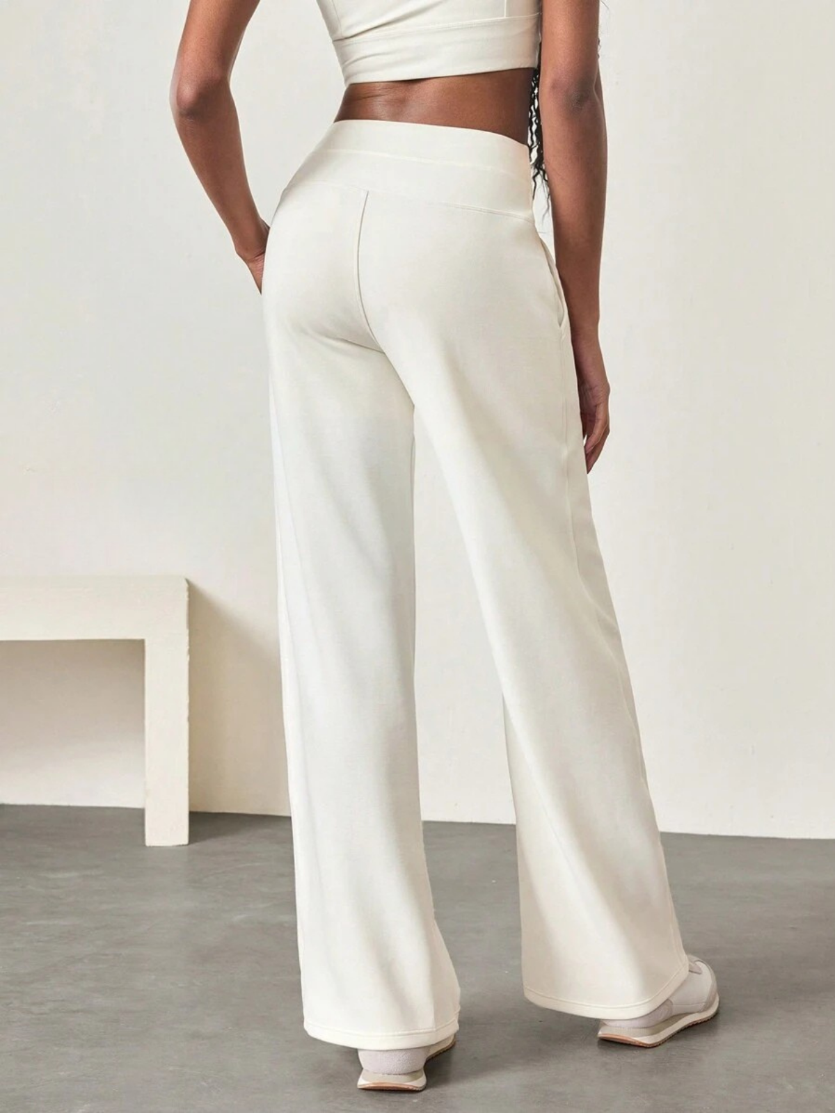 Pantalon de détente large en soie modale, taille haute, avec poches, pour un confort et un style au quotidien