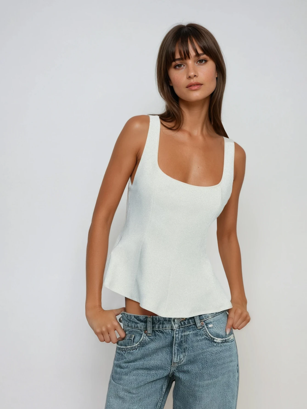 Slim-fit Square Collar Sleeveless Peplum Top - LA FEMME WANDERER