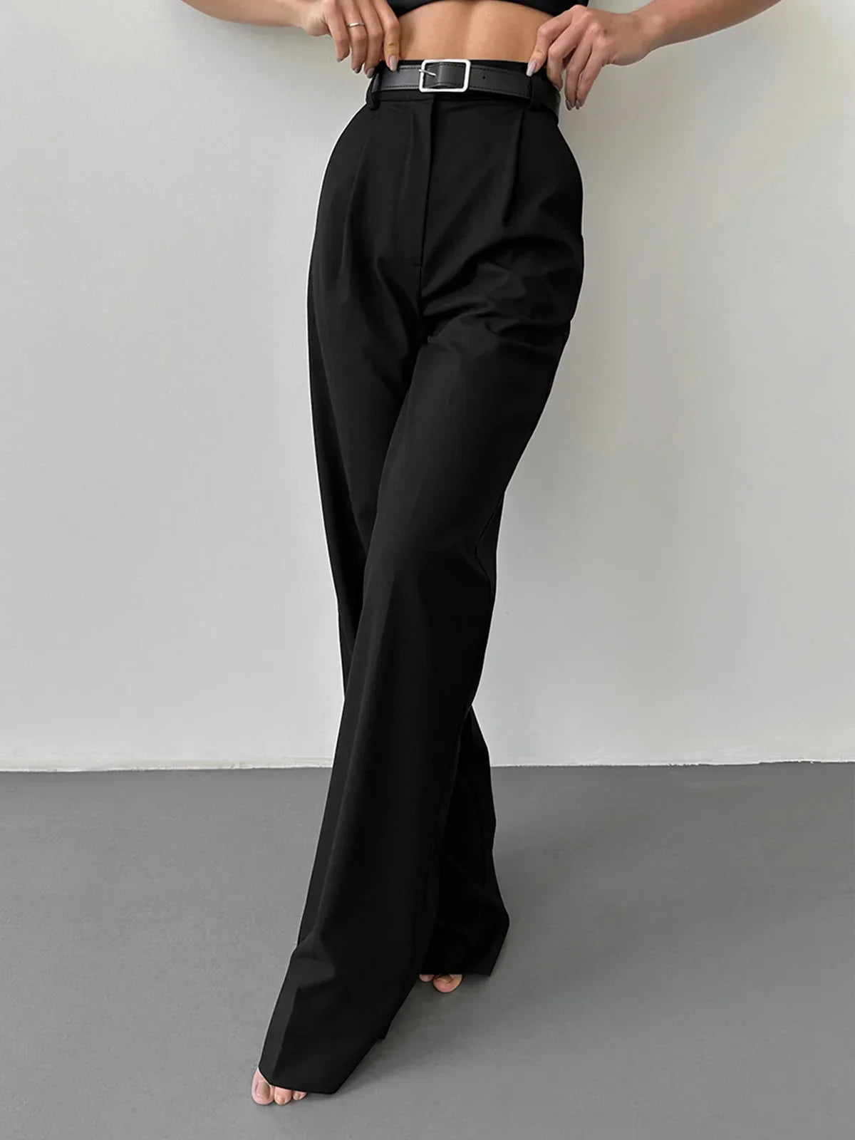High-Waist Wide Leg Black Pants - LA FEMME WANDERER