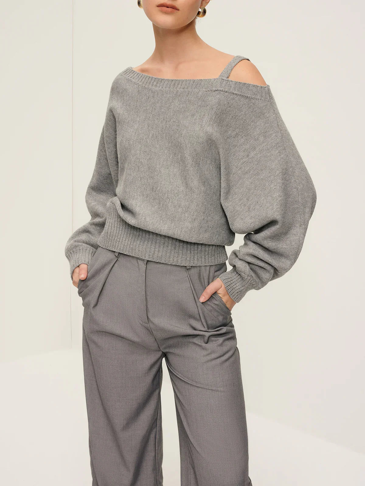 Plain Off-Shoulder Loose Sweater - LA FEMME WANDERER