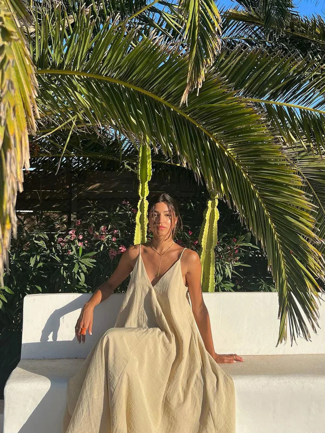 Elegant & Chic V-neck Long Dress - LA FEMME WANDERER