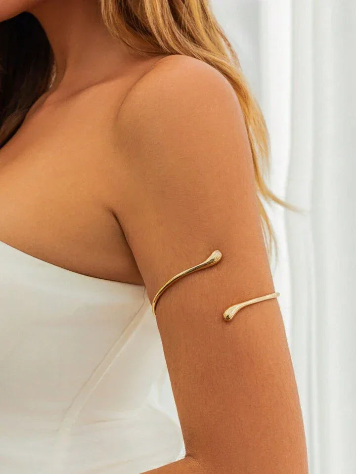 Chic Design Metal Drop Armband - LA FEMME WANDERER