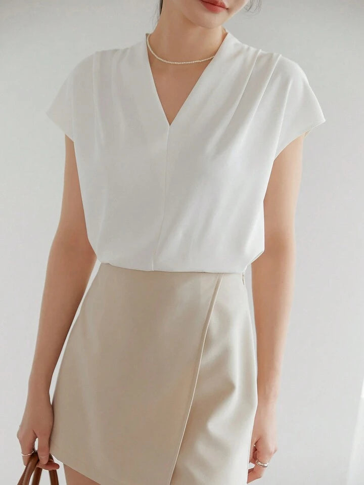 Luxe Line Relaxed Workwear Top
