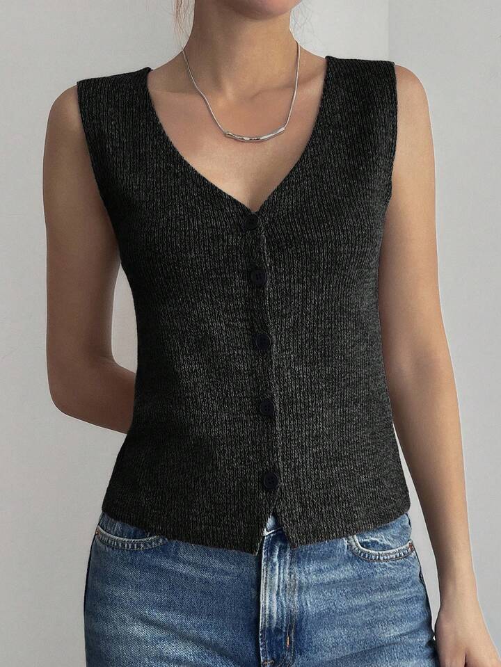 Everyday Chic V-Neck Sleeveless Knit Top