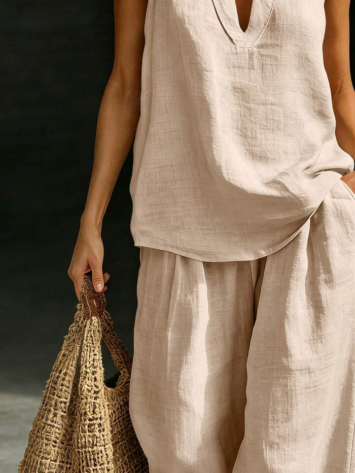 Elegant Style Halter Top & Wide-Leg Pants Co-Ord