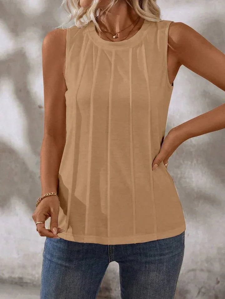 Solid Color Round-Neck Pleated Casual Tank Top - LA FEMME WANDERER