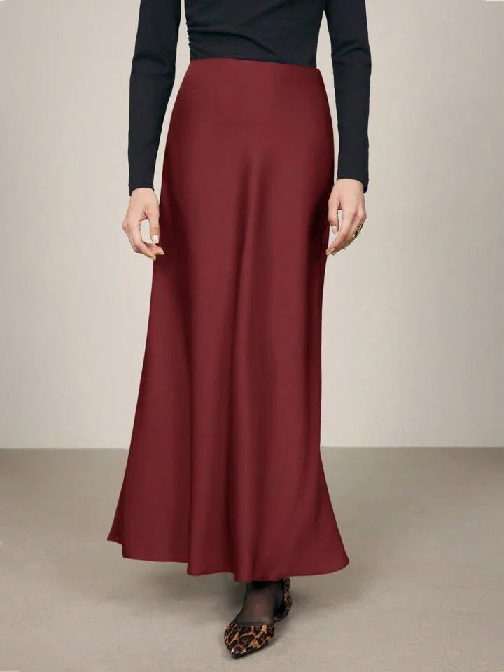 Minimalist Satin Slip Skirt - LA FEMME WANDERER