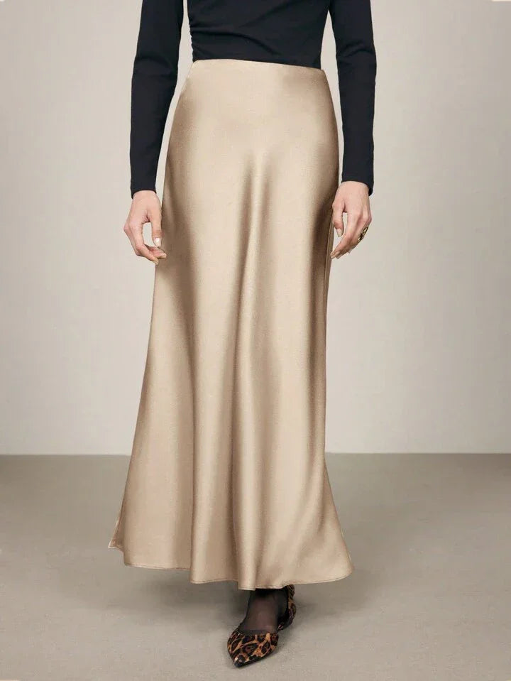 Minimalist Satin Slip Skirt - LA FEMME WANDERER