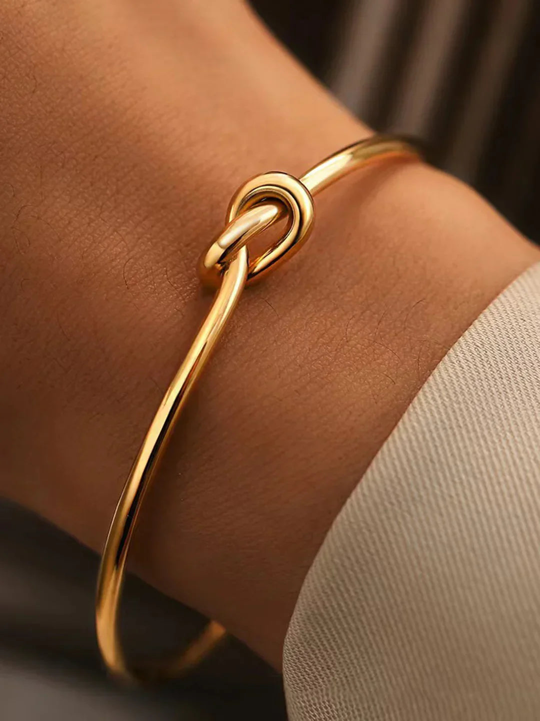 Knotted Open Bracelet - LA FEMME WANDERER