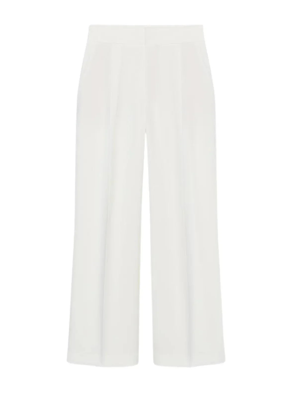 Classy Capsule - 3 - LA FEMME WANDERER