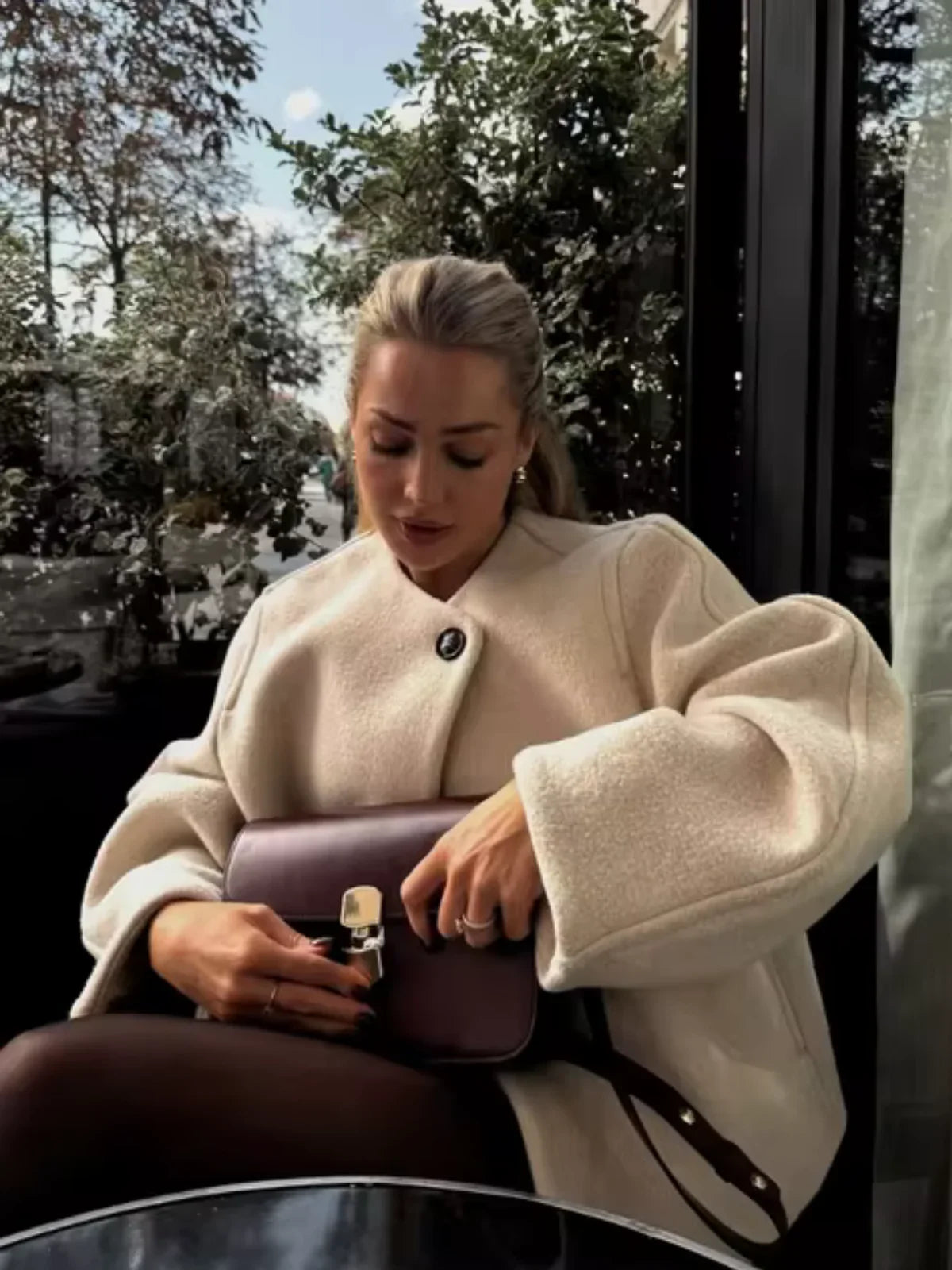 Woolen O-neck Short Coat - LA FEMME WANDERER