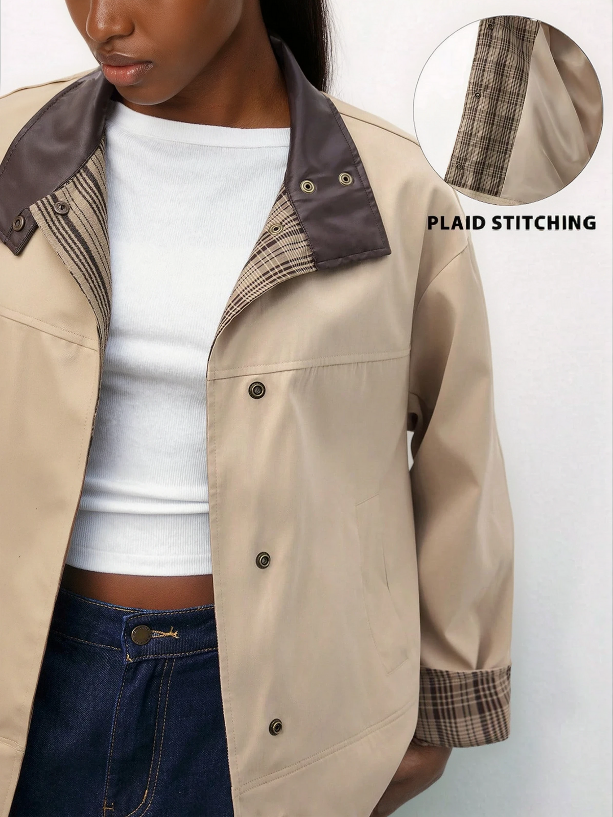 Blazer marron à carreaux, manches patchwork et col en cuir, idéal pour l'hiver et le quotidien.