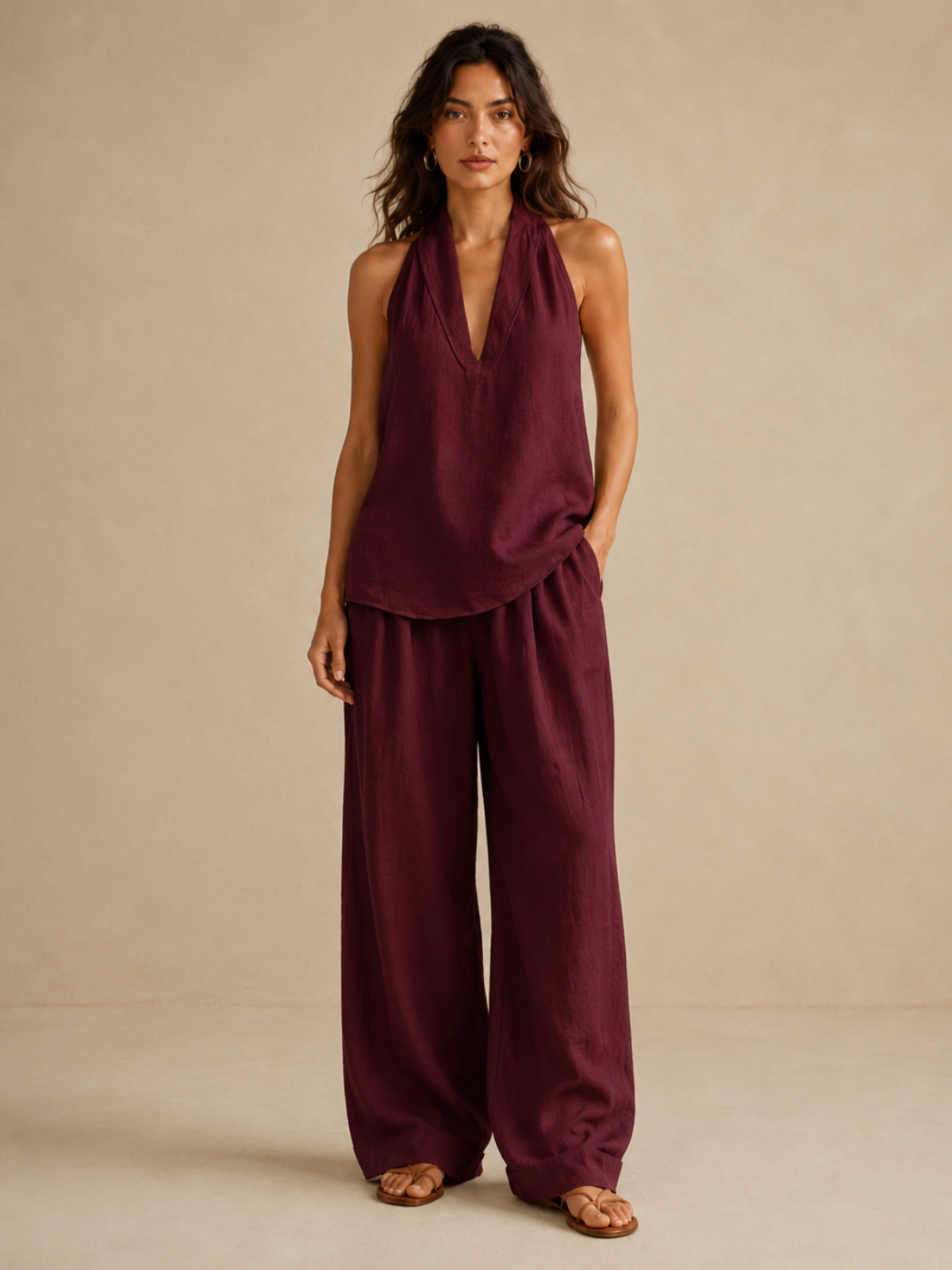 Ensemble haut dos nu et pantalon large style élégant