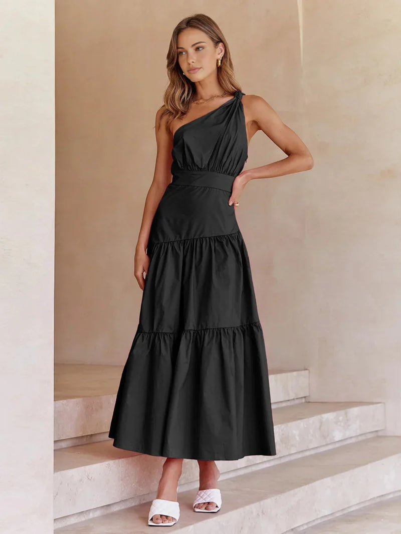 Robe midi asymétrique nouée aux épaules