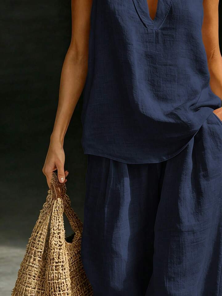Elegant Style Halter Top & Wide-Leg Pants Co-Ord