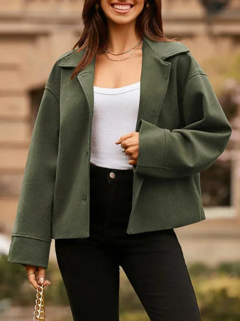 Lapel Collar Cropped Buttoned Jacket