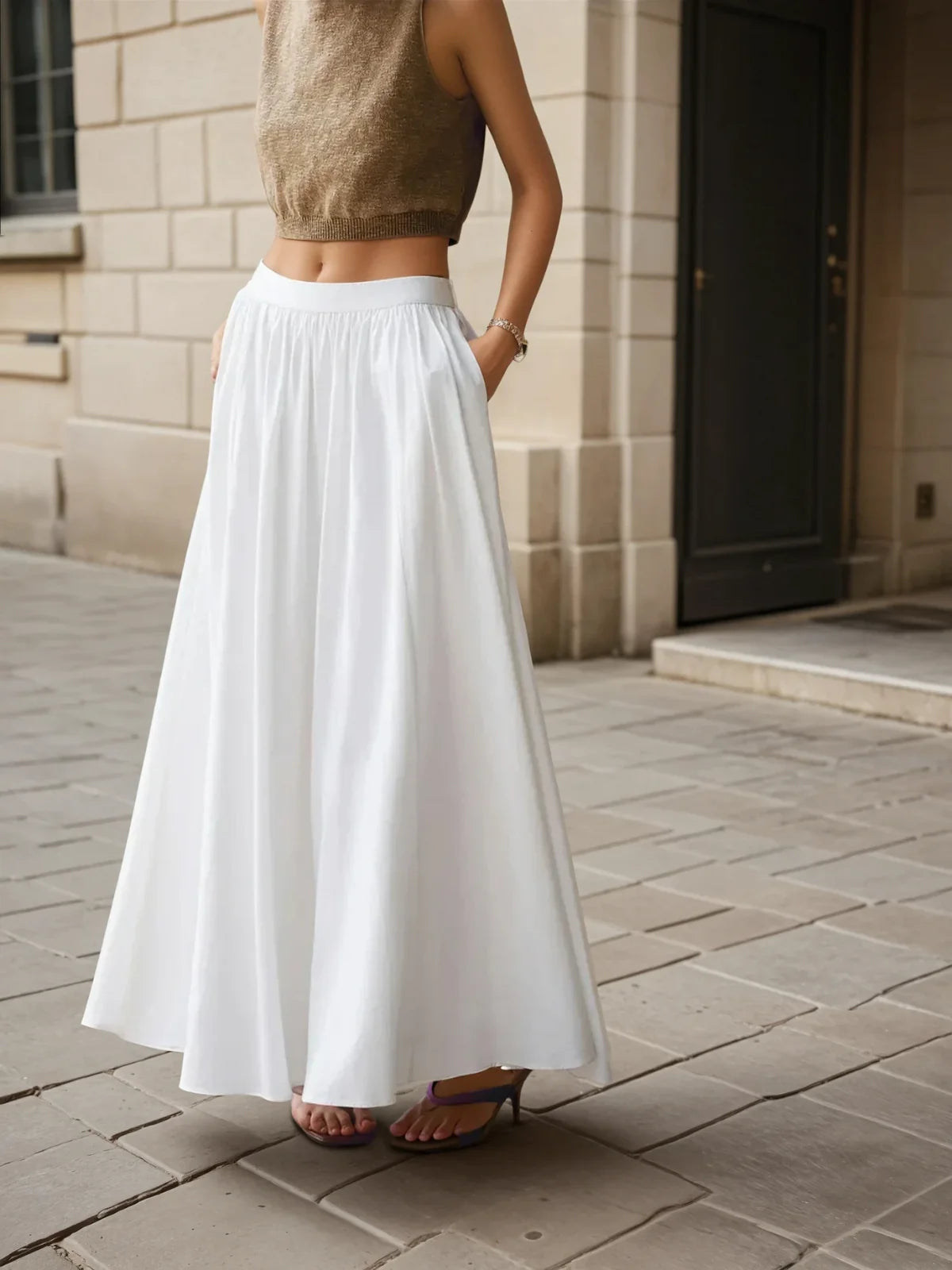 Classy Capsule - 6 - LA FEMME WANDERER