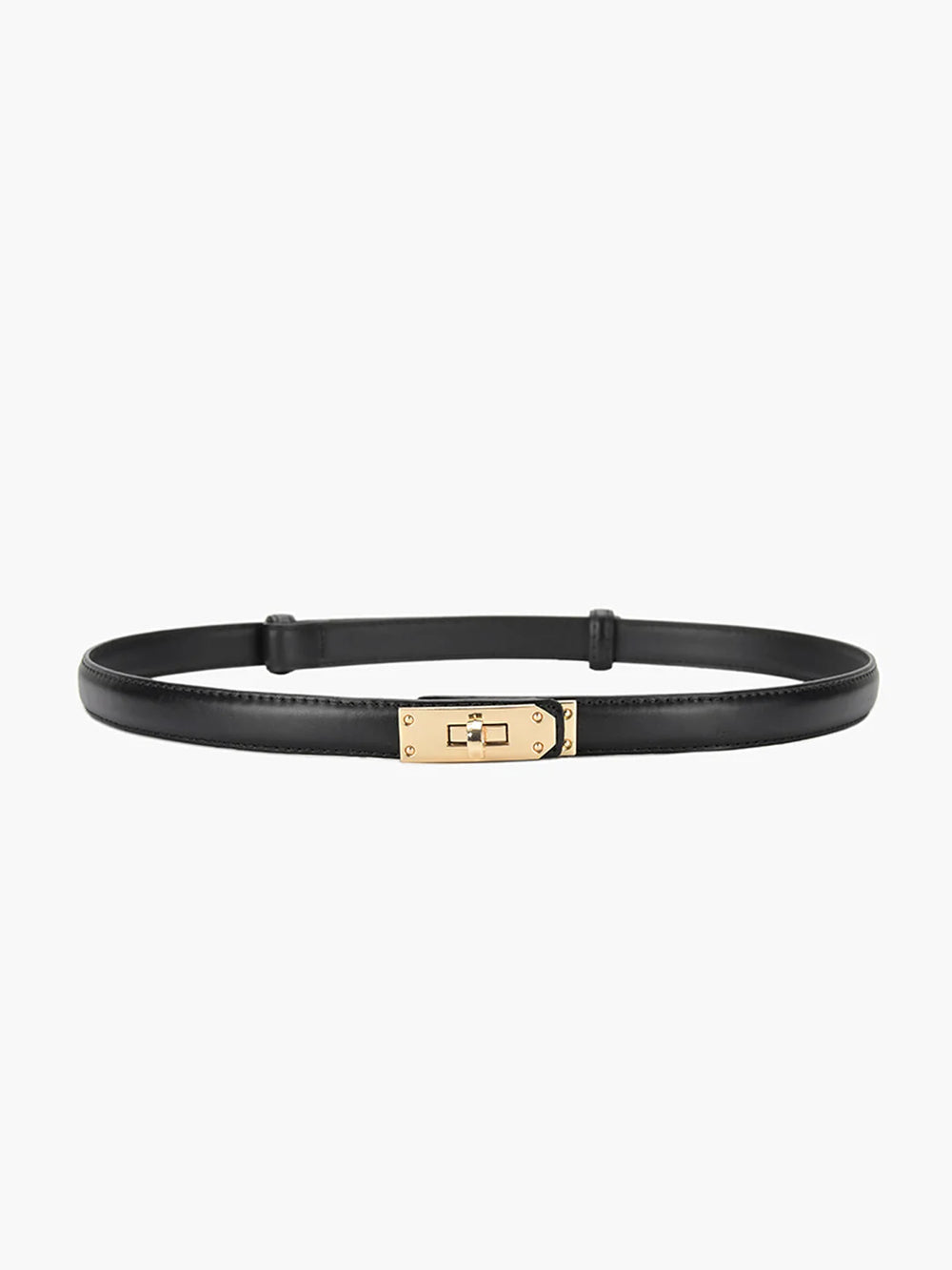 Classy Capsule - 4 - LA FEMME WANDERER