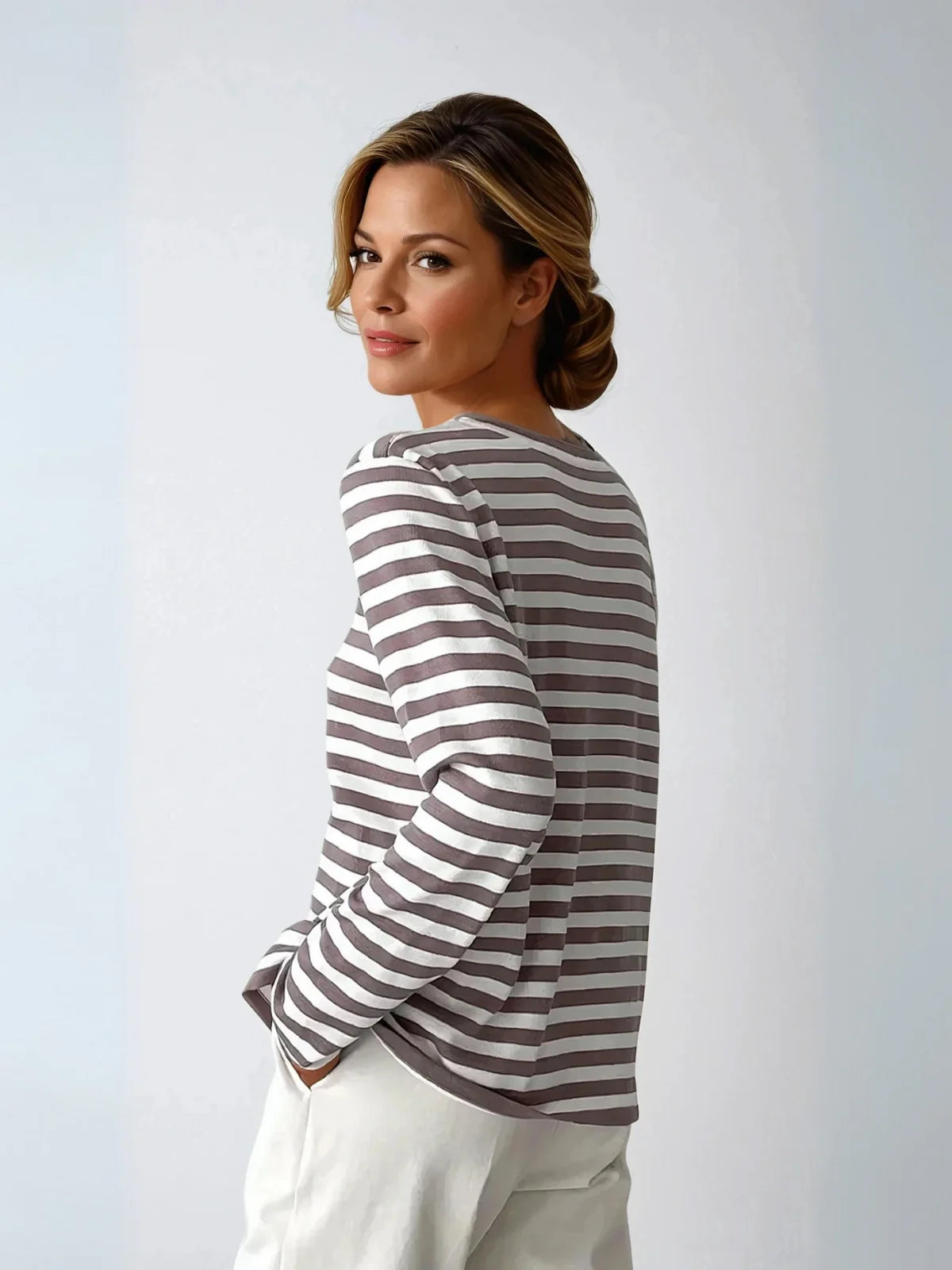 Classy Capsule - 5 - LA FEMME WANDERER